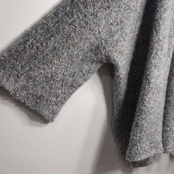 Wishlist | Minimalist Gray Speckled Knitted Cardigan Sweater Size M/L - Picture 4 of 11